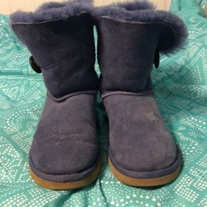 Girls purple Ugg size 5